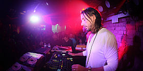 Bob Sinclar: una contest per una social club guide